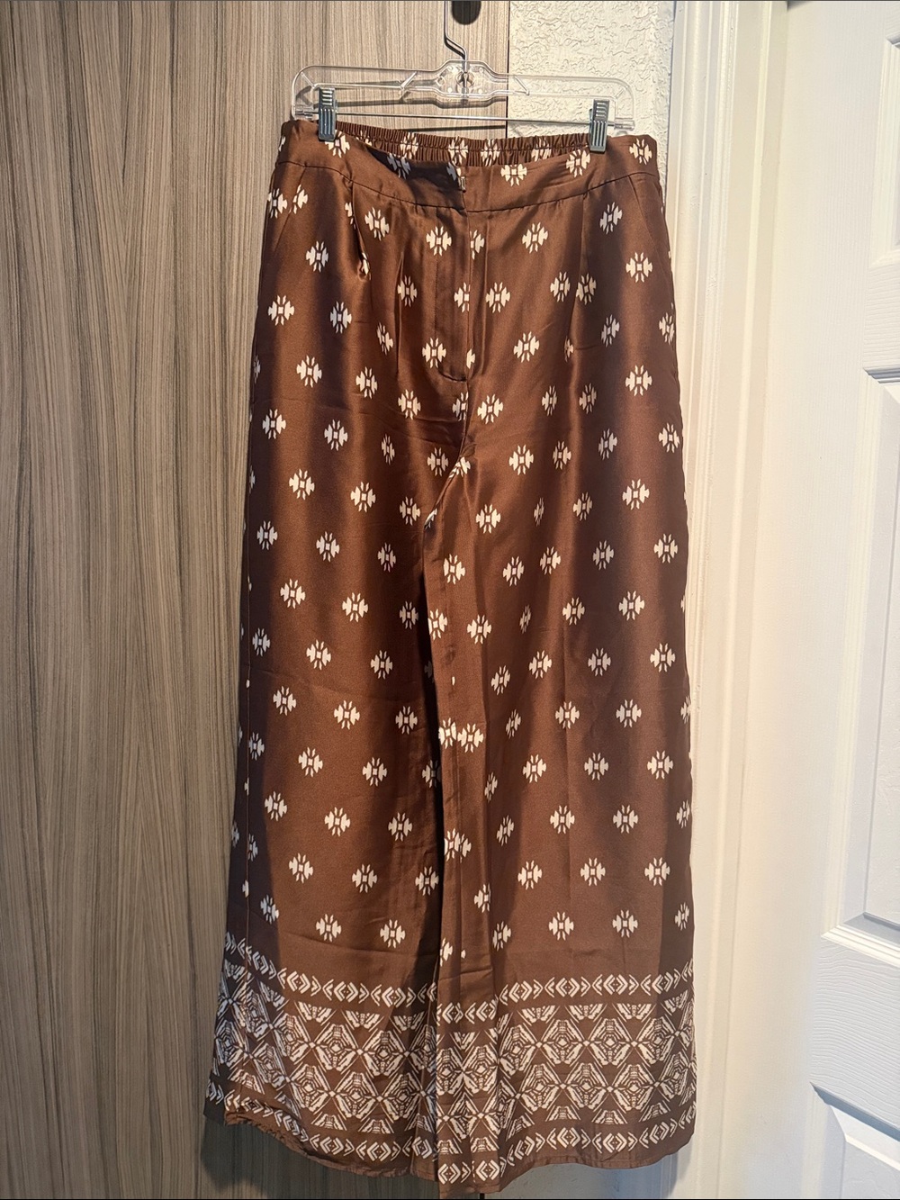 H&M Brown Printed Straight-Leg Pants